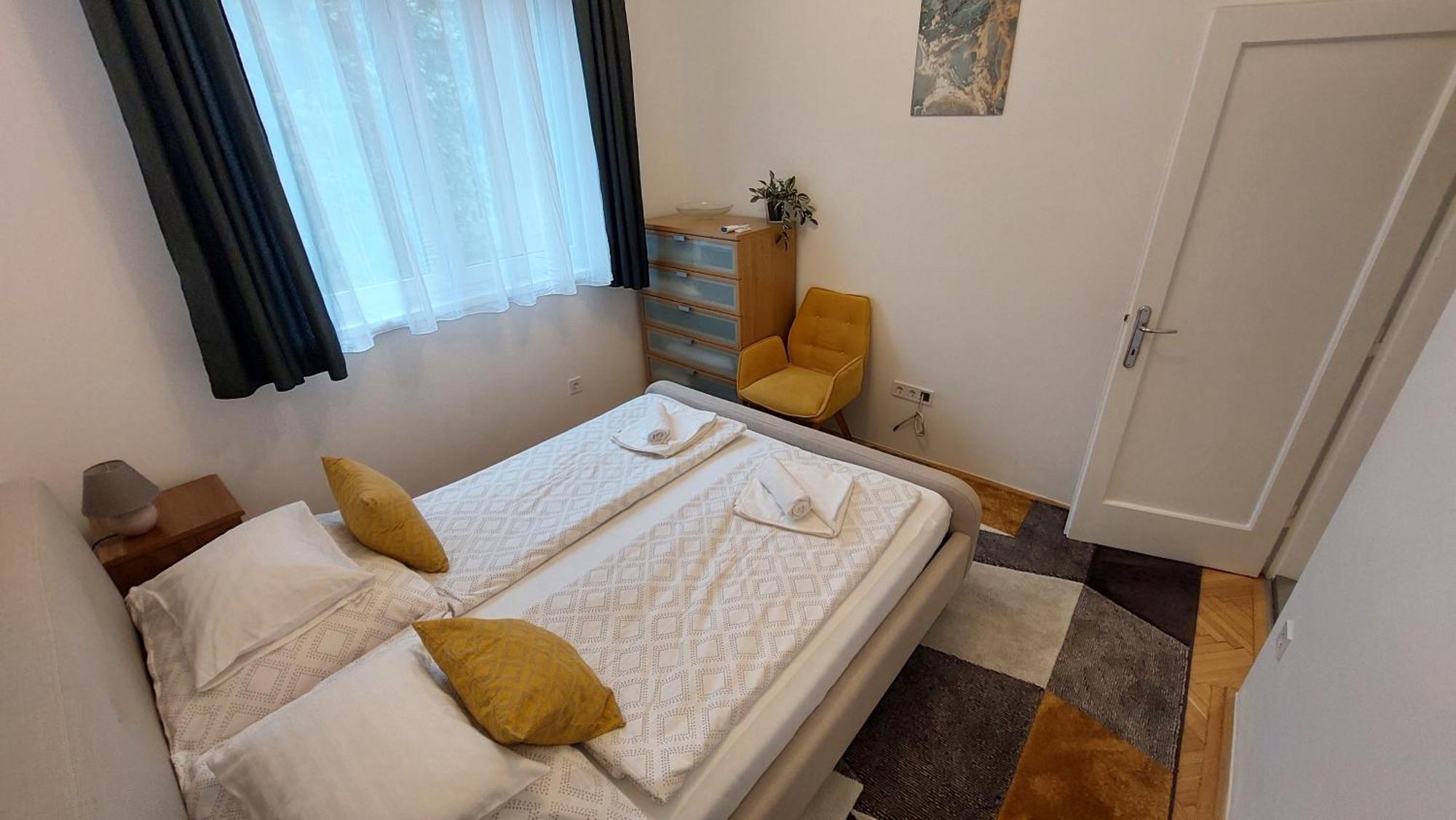 Comfy And Stylish Jewelry Box Apartman Budapest